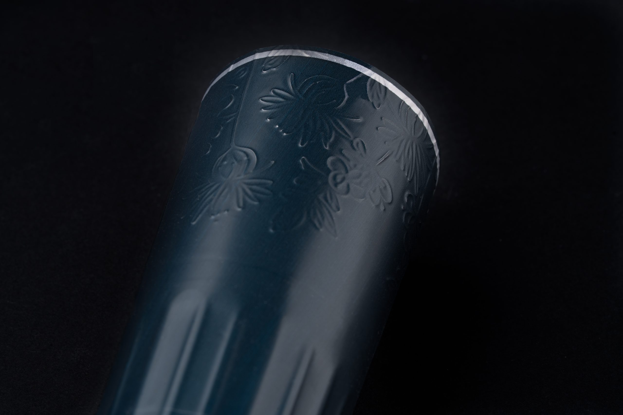 V&G Dupont Pure, coiffe détails